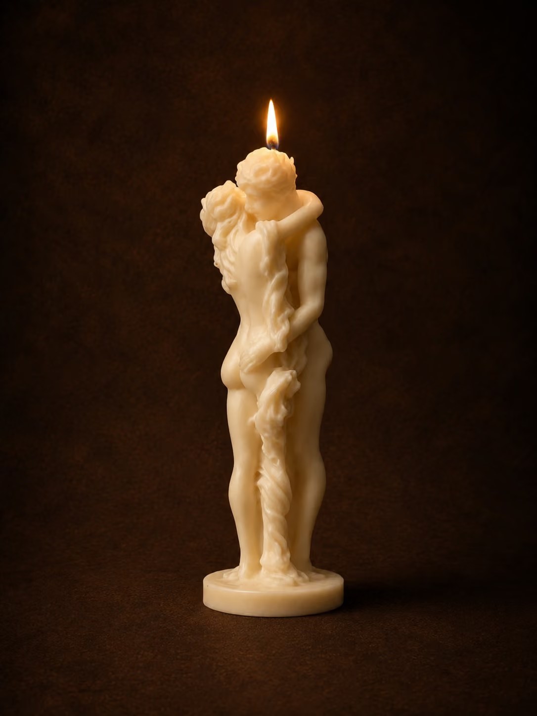 Embrace, photo 3